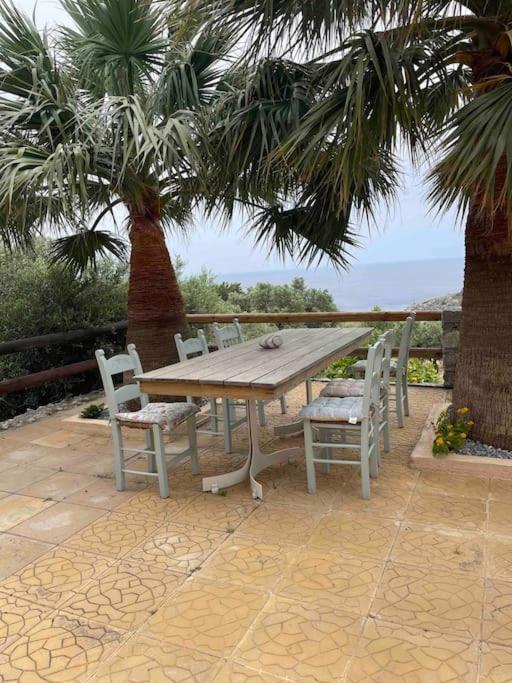 Souda'S Nest Villa ปลาเกียส ภายนอก รูปภาพ